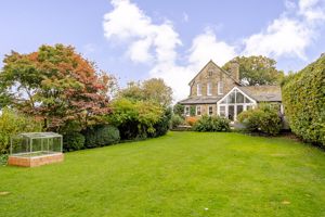 Gardens- click for photo gallery